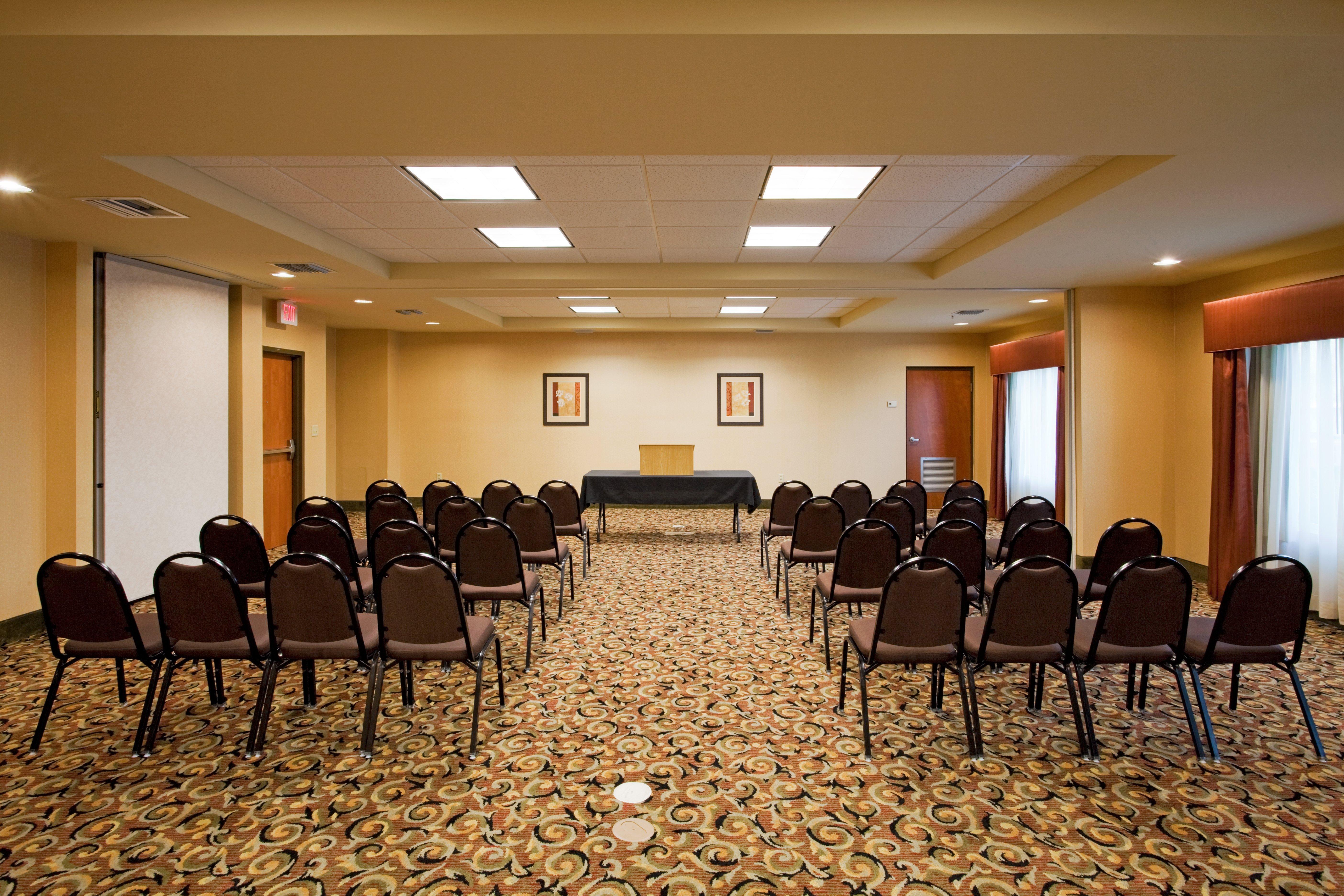 Holiday Inn Express & Suites Pembroke Pines-Sheridan St By Ihg Exterior photo
