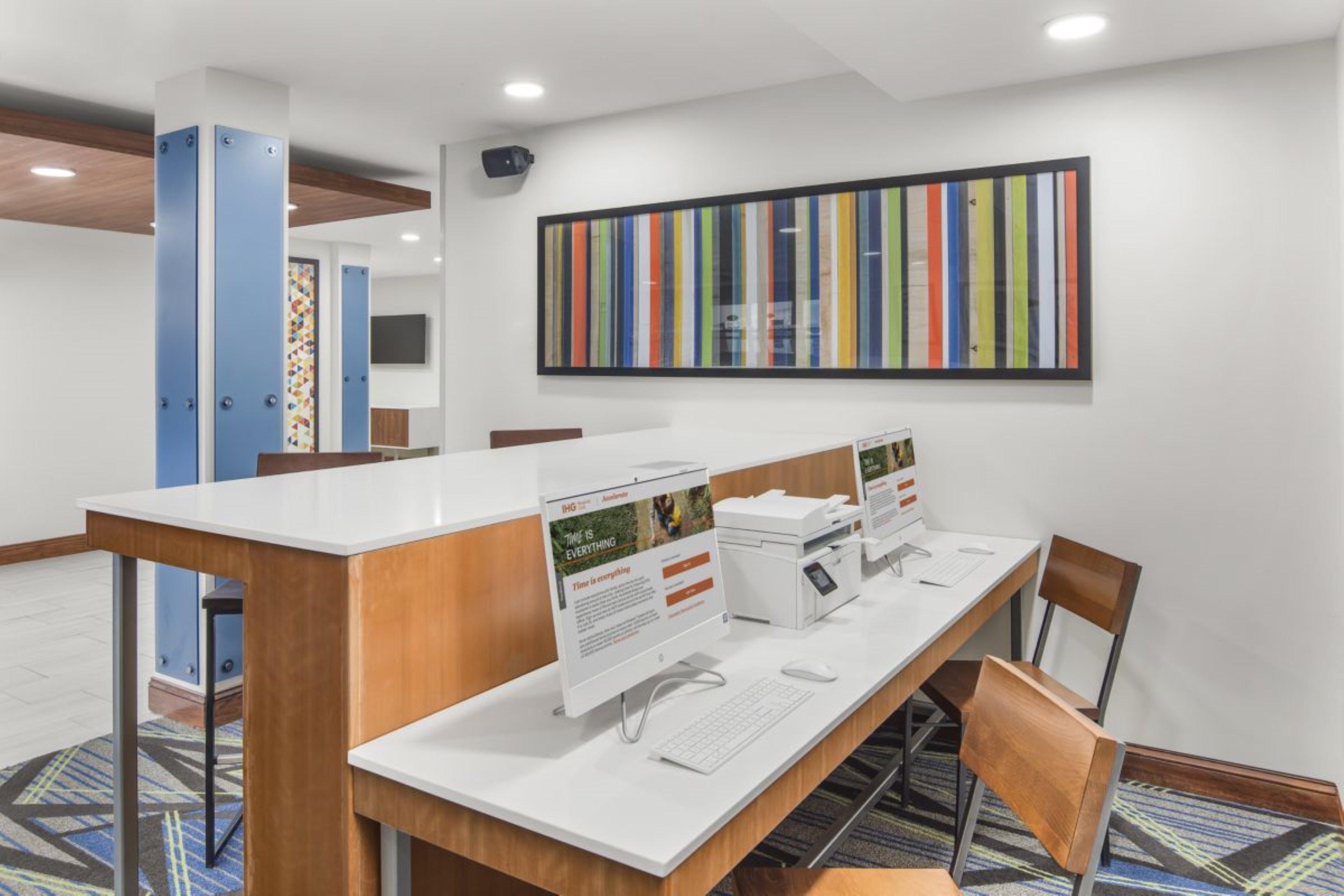 Holiday Inn Express & Suites Pembroke Pines-Sheridan St By Ihg Exterior photo