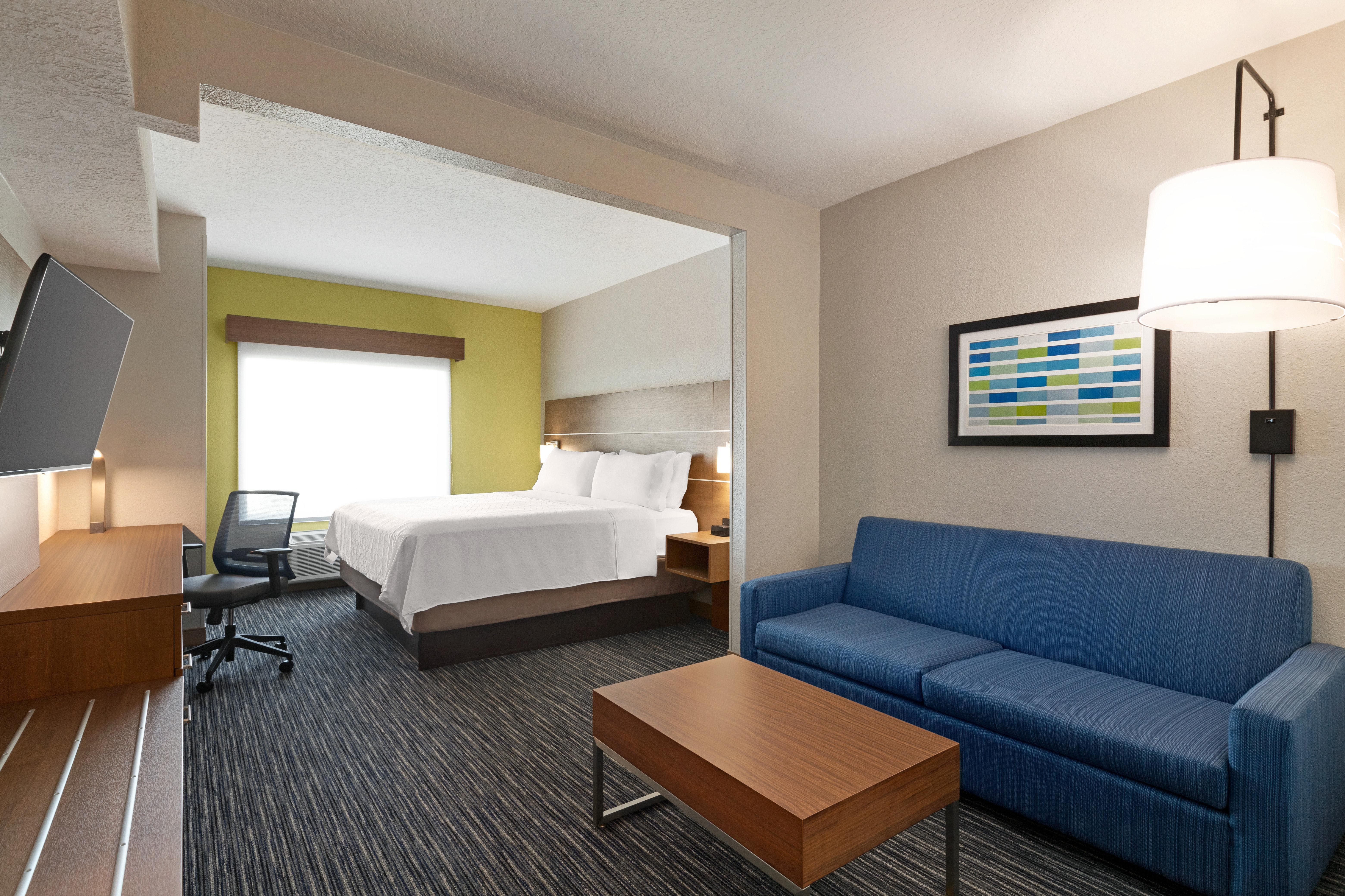 Holiday Inn Express & Suites Pembroke Pines-Sheridan St By Ihg Exterior photo