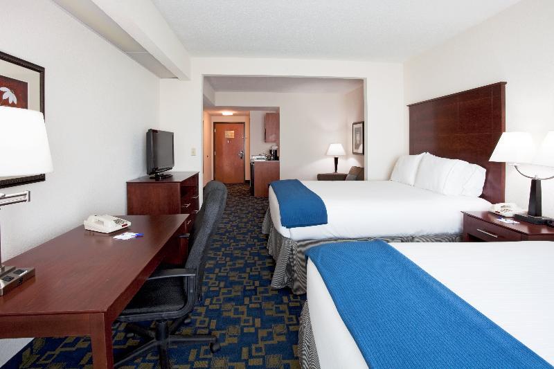 Holiday Inn Express & Suites Pembroke Pines-Sheridan St By Ihg Exterior photo